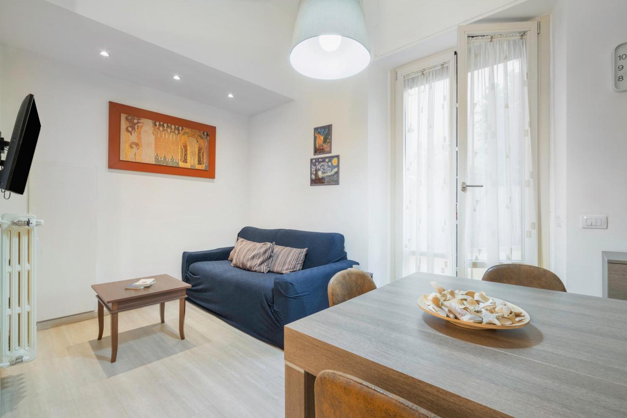 Appartamento Incantevole Con Patio ฟลอเรนซ์ ภายนอก รูปภาพ